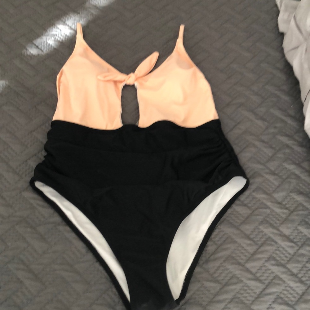 One piece bathing suit